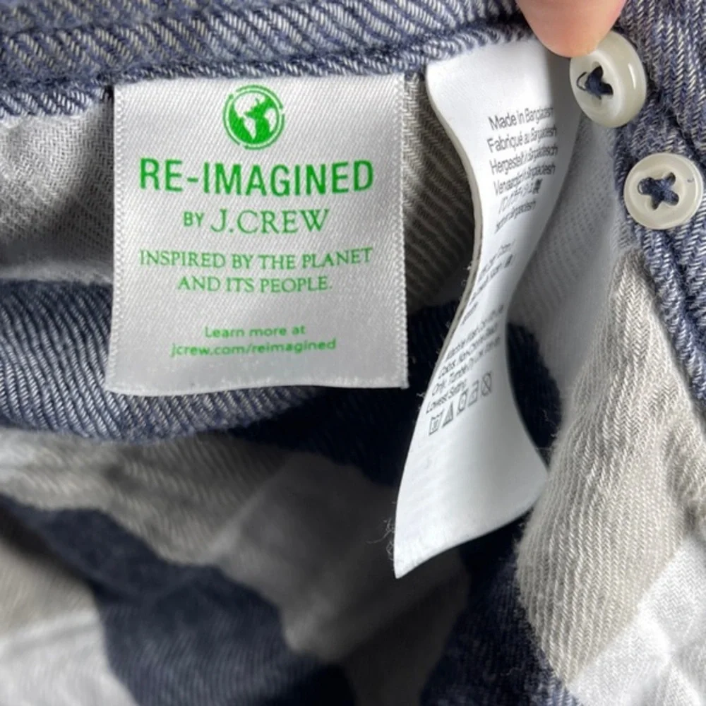 J Crew Every Stitch Considered Slim Fit 100%‎ Cotton Button Down shirt